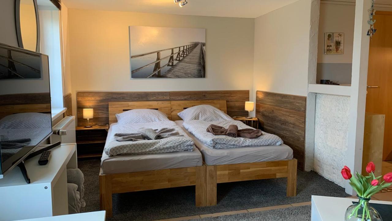Rosengarten  Ferienwohnung Schmidt מראה חיצוני תמונה